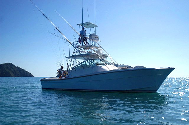 Boat at Los Suenos