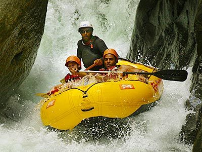 whitewater rafters in Costa Rica