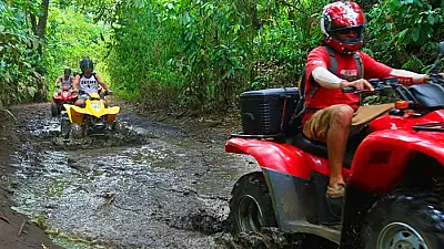 What to Wear in Jaco Costa Rica: The Ultimate 2026 Packing Guide